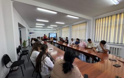 ТҮЛКІБАСТА ҚАРЖЫЛЫҚ САУАТТЫЛЫҚТЫ АРТТЫРУҒА АРНАЛҒАН ТЕГІН КЕҢЕСТЕР БЕРІЛДІ